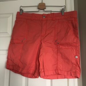NWOT- coral shorts
